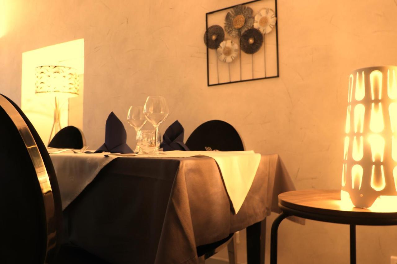 Hotel Restaurant Le Saint Augustin Exterior photo